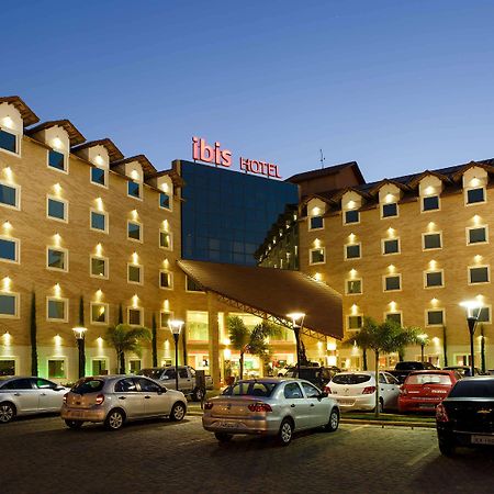 Готель Ibis Віторія-да-Конкіста Екстер'єр фото