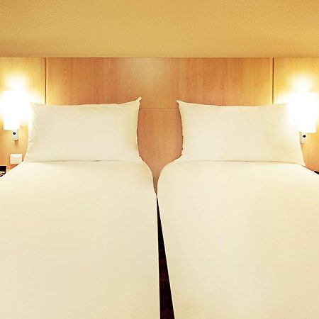 Готель Ibis Віторія-да-Конкіста Екстер'єр фото