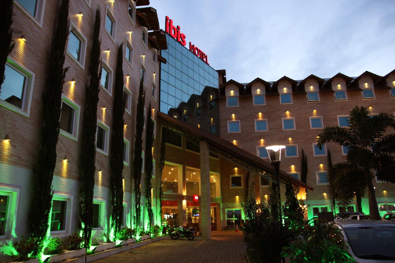 Готель Ibis Віторія-да-Конкіста Екстер'єр фото